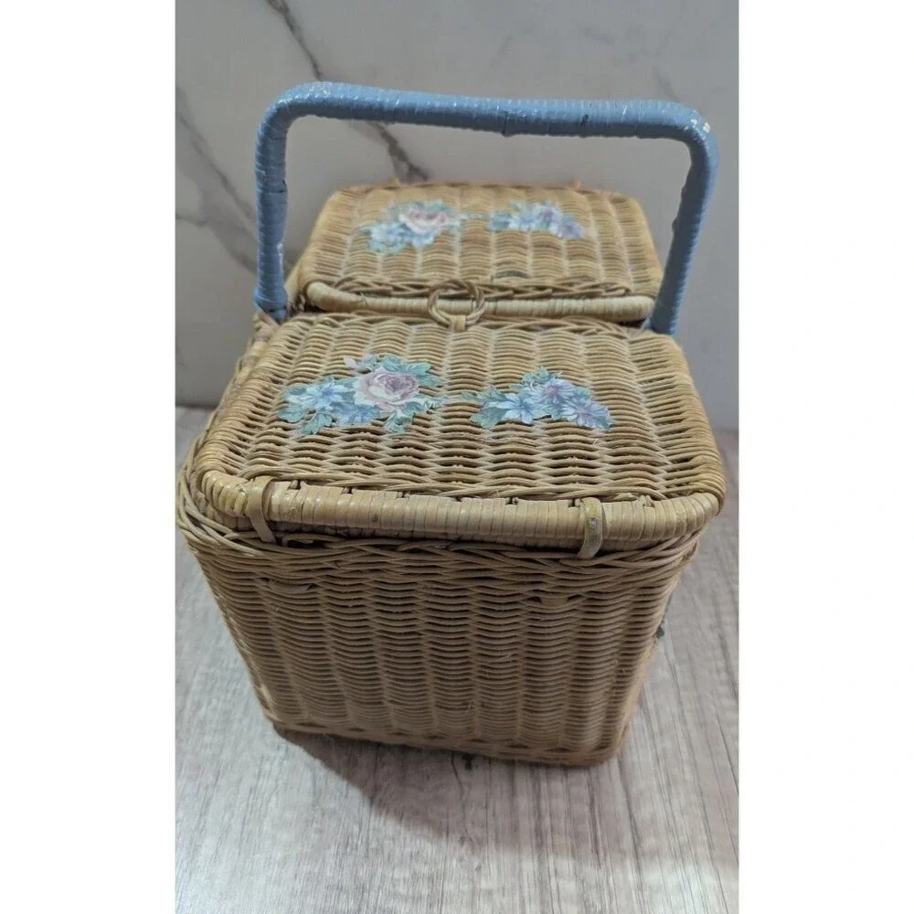 Vintage Floral Wicker Picnic Basket Double Lid Blue Handle Sewing Box 12x9x8